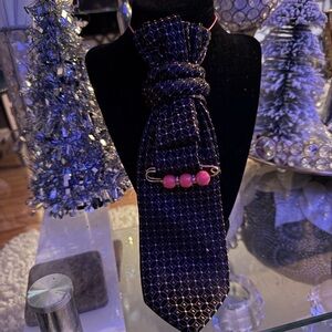 Black and Pink Patterned Tie with Beaded Pin